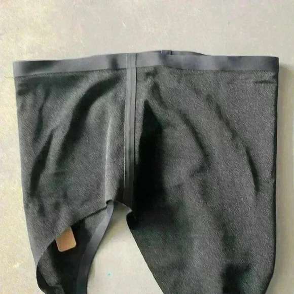 COPY - Skims Black Women's Power Mesh Sculpt High Waisted ShapingSculpting Thon… - Picture 7 of 7